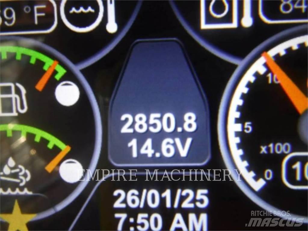 CAT 299D2 CA Мини-погрузчики
