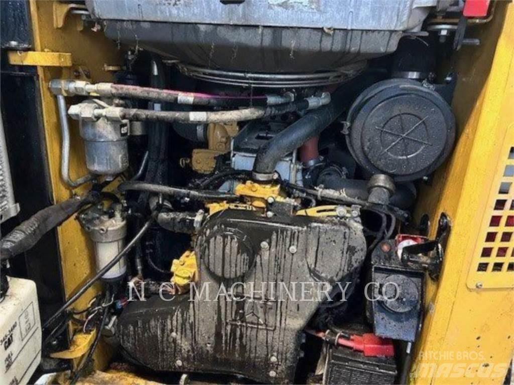 CAT 299D2 XHP Мини-погрузчики