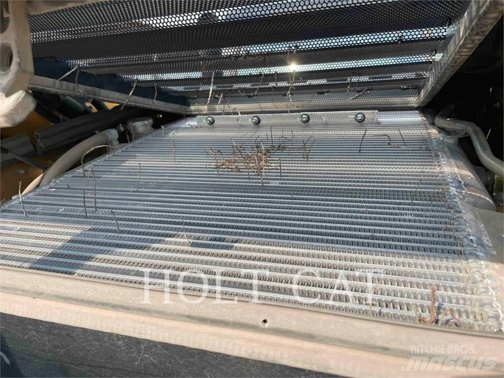CAT 299D3 Гусеничные фронтальные погрузчики