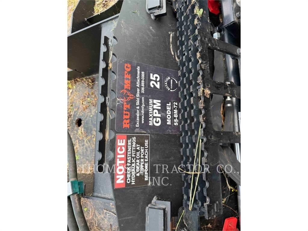 CAT 299D3 Гусеничные фронтальные погрузчики