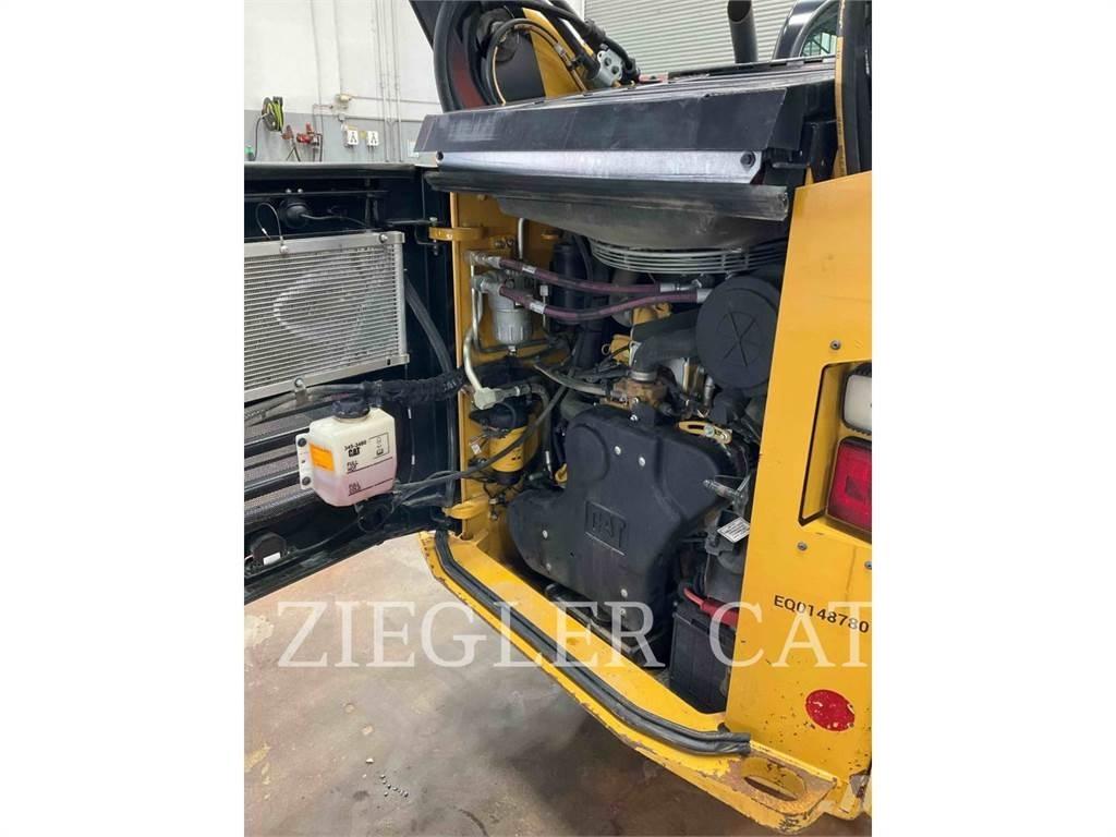 CAT 299D3 Гусеничные фронтальные погрузчики