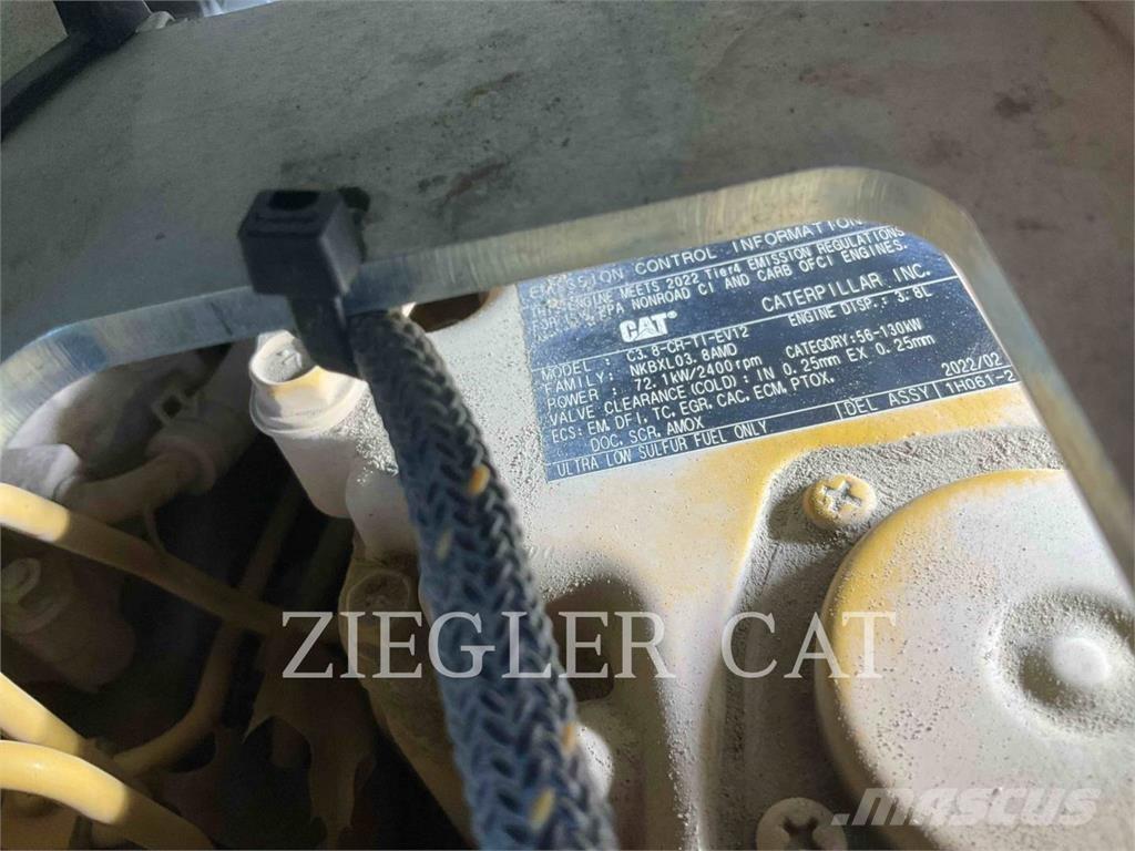 CAT 299D3 Гусеничные фронтальные погрузчики