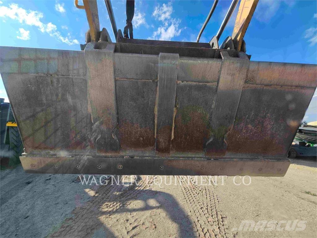 CAT 299D3 Гусеничные фронтальные погрузчики