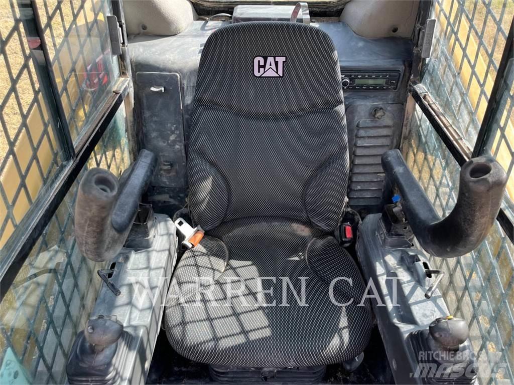 CAT 299D3 C3H2 Гусеничные фронтальные погрузчики