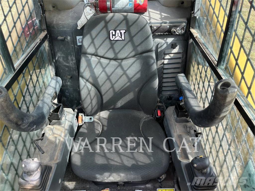 CAT 299D3 C3H2 Гусеничные фронтальные погрузчики