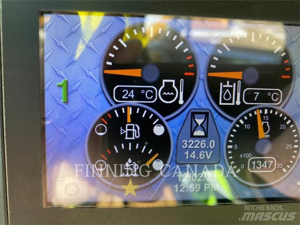 CAT 299D3 XE Гусеничные фронтальные погрузчики