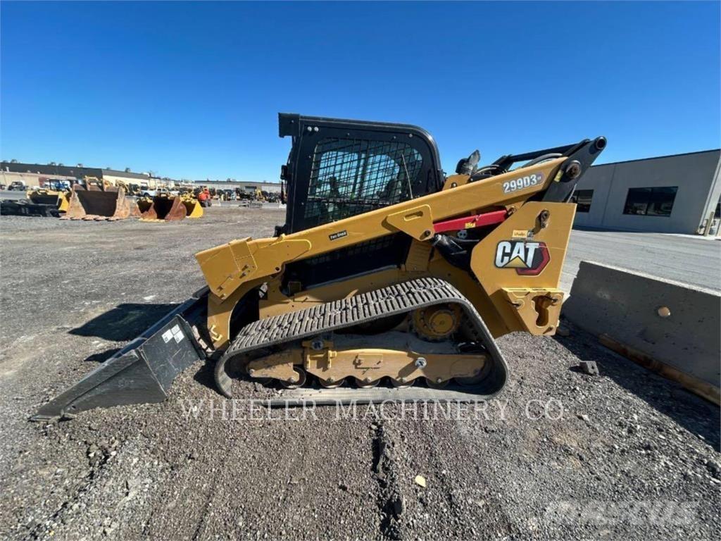 CAT 299D3 XE Гусеничные фронтальные погрузчики