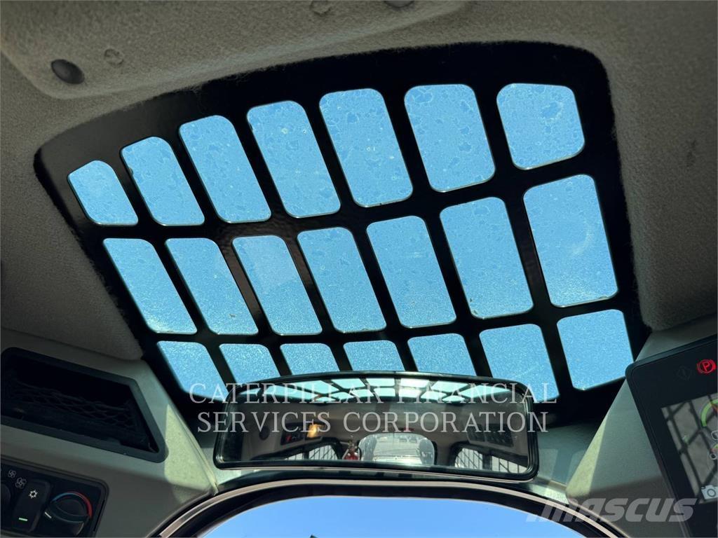 CAT 299D3XE Гусеничные фронтальные погрузчики