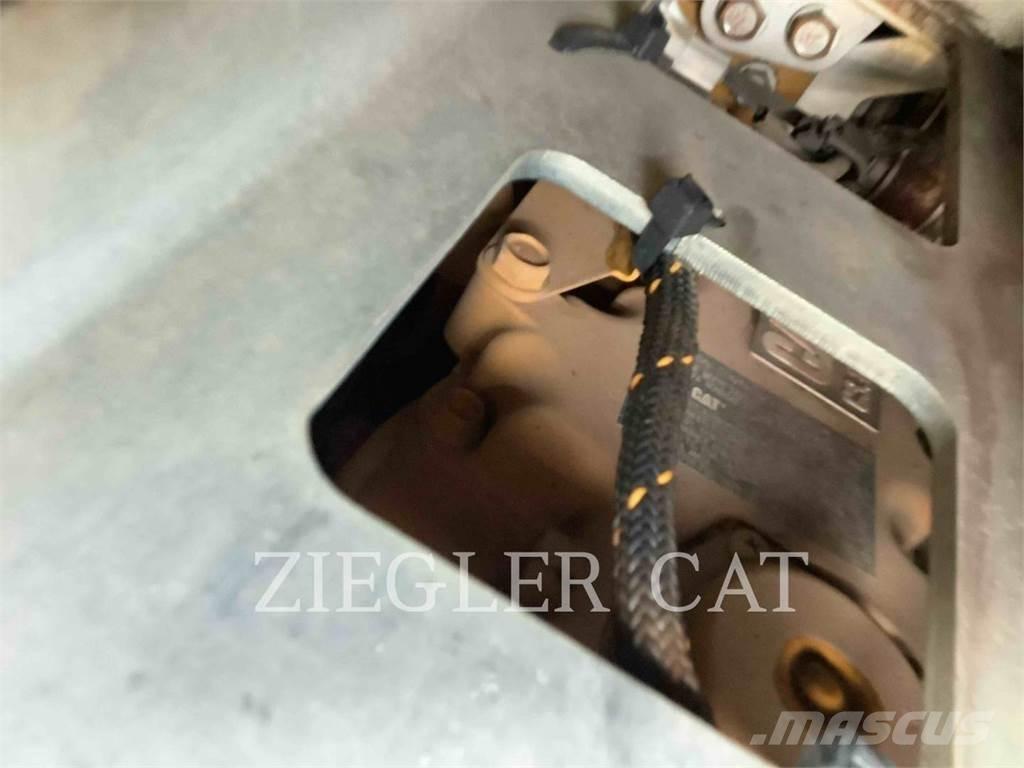 CAT 299D3XE Гусеничные фронтальные погрузчики