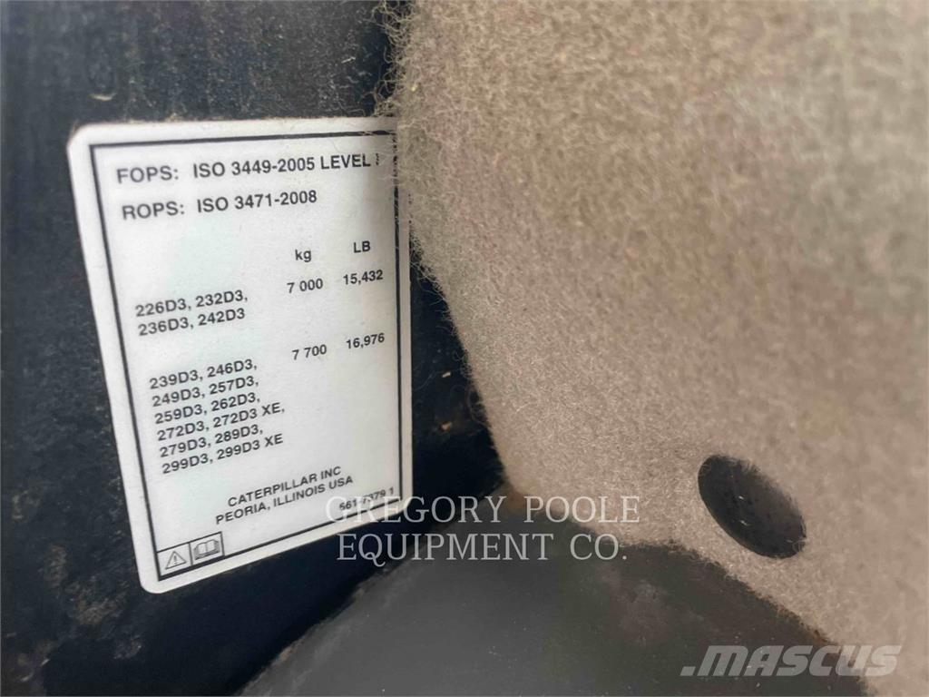 CAT 299D3XE Гусеничные фронтальные погрузчики