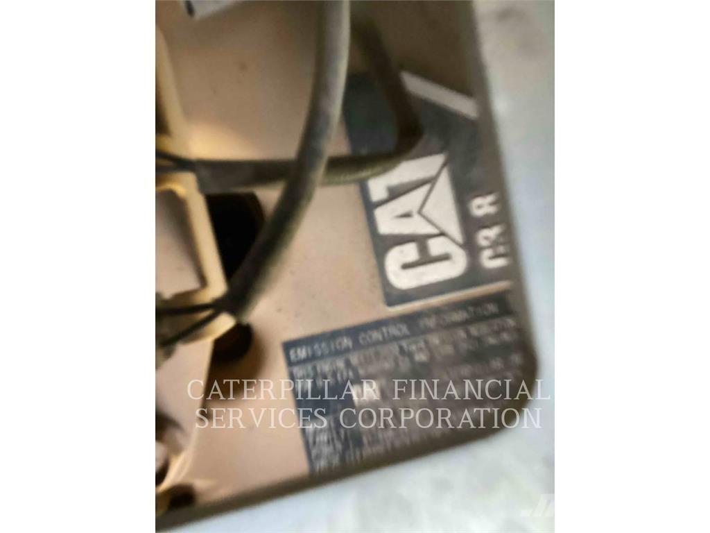 CAT 299D3XE Гусеничные фронтальные погрузчики