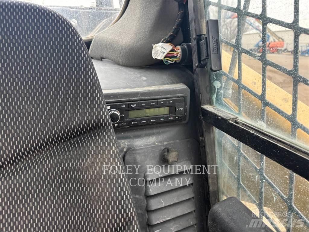 CAT 299D3XPS2C Мини-погрузчики