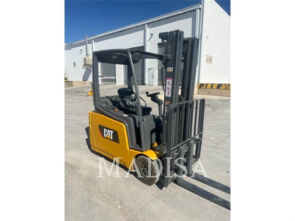 CAT 2ET3000 Другие складские механизмы