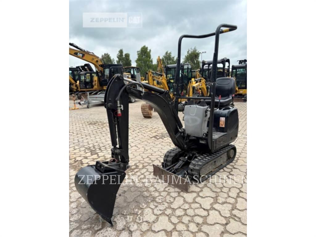 CAT 300.9D Гусеничные экскаваторы