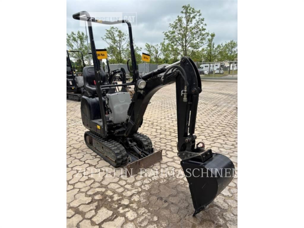 CAT 300.9D Гусеничные экскаваторы