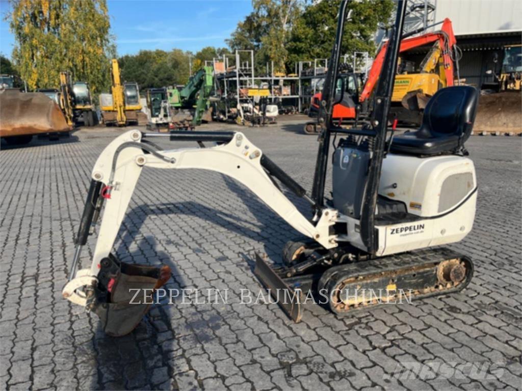 CAT 300.9D Гусеничные экскаваторы
