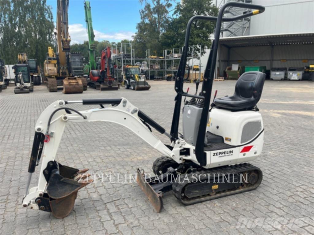 CAT 300.9D Гусеничные экскаваторы