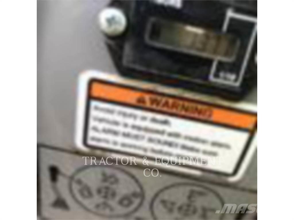 CAT 300.9D Гусеничные экскаваторы