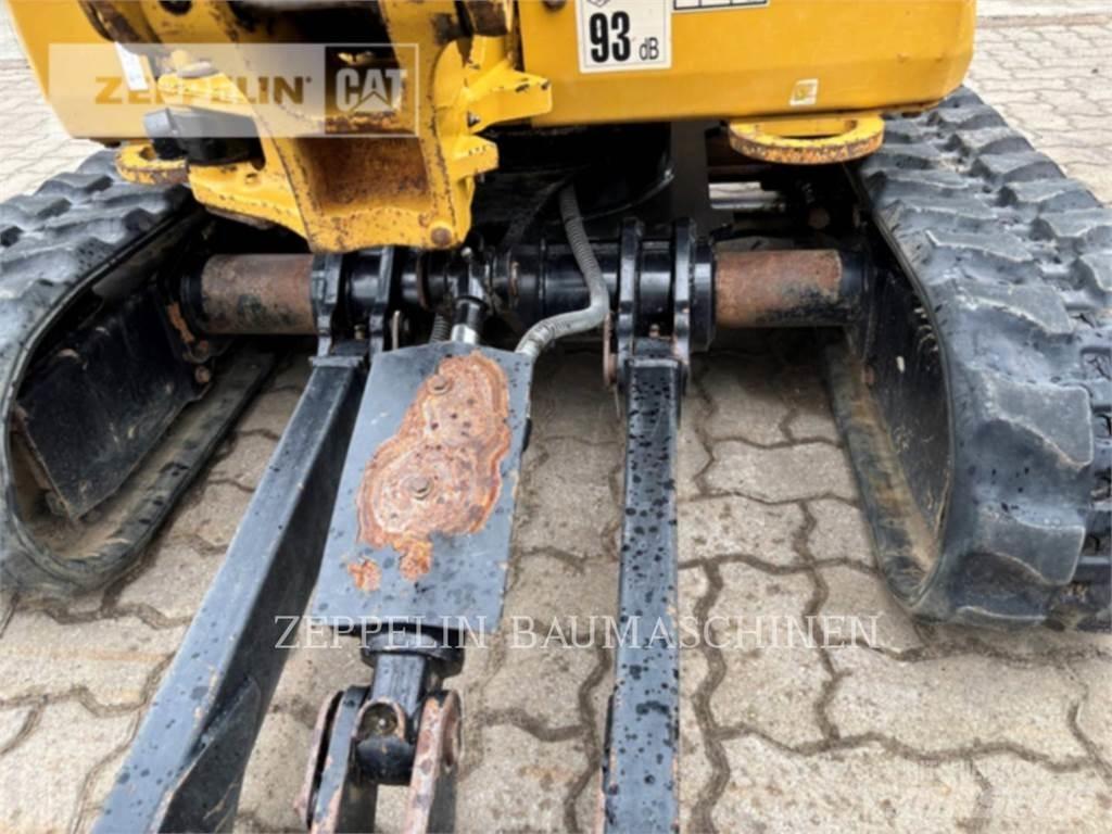 CAT 301.6-05A Гусеничные экскаваторы