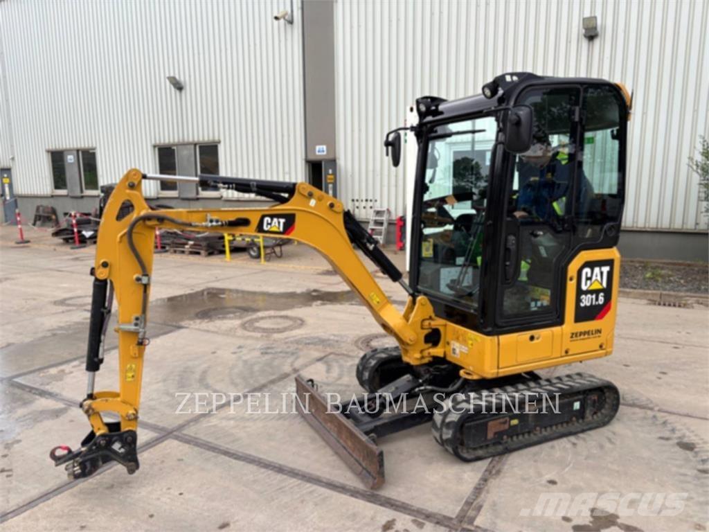 CAT 301.6-05A Гусеничные экскаваторы