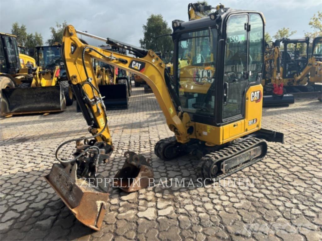 CAT 301.6-05A Гусеничные экскаваторы