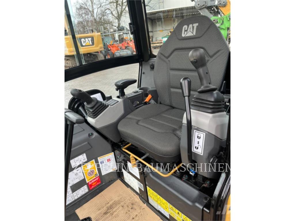 CAT 301.6-05A Гусеничные экскаваторы