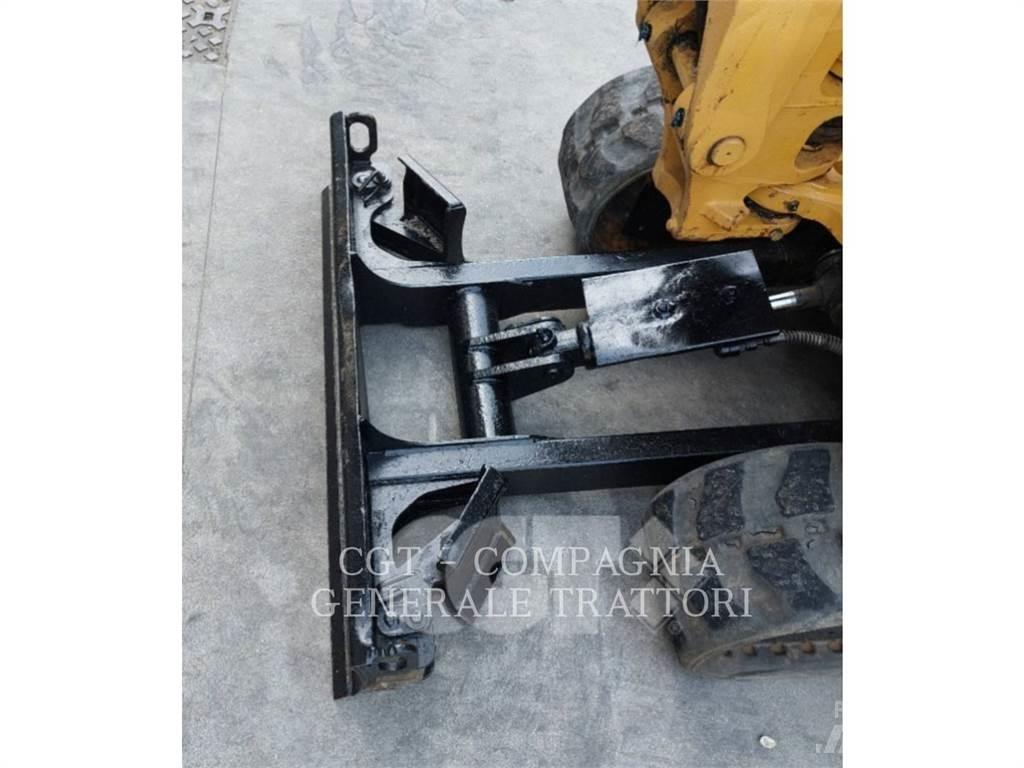CAT 301.7 Гусеничные экскаваторы