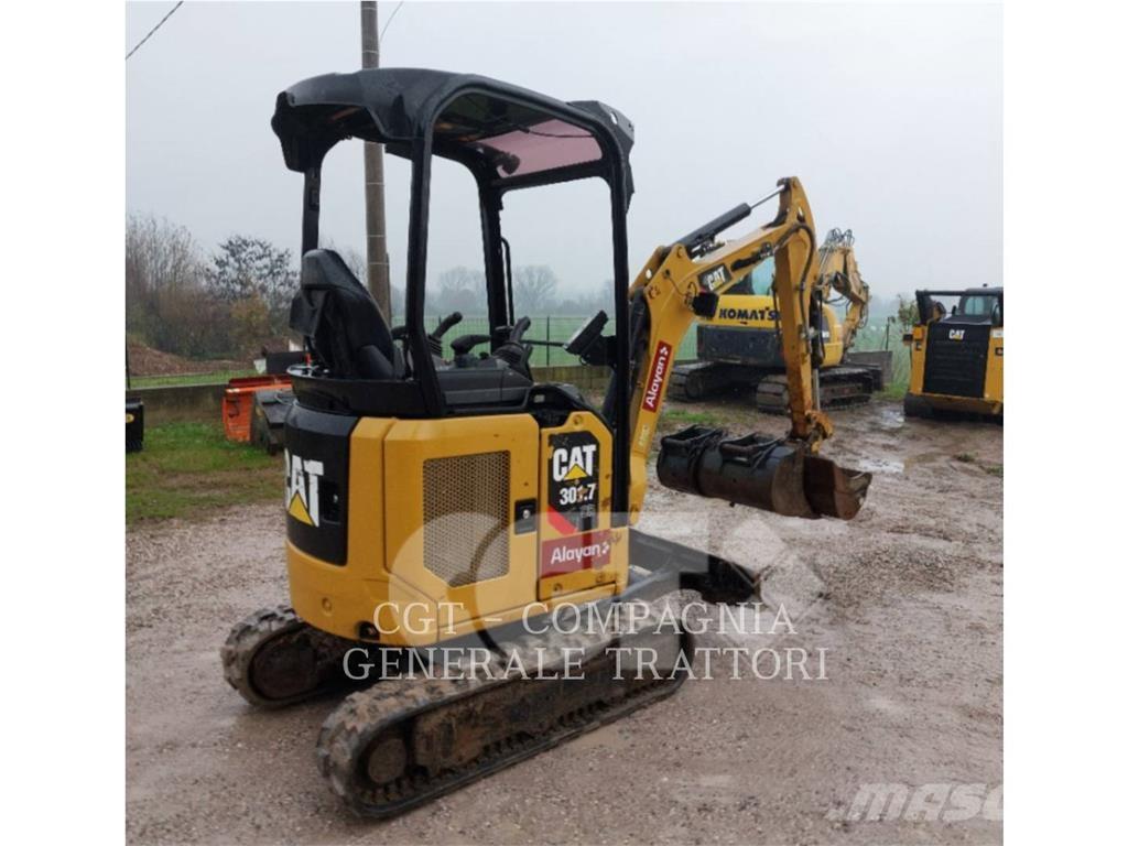 CAT 301.7 Гусеничные экскаваторы