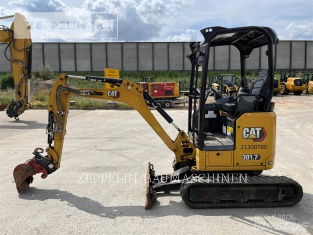 CAT 301.7-05A Гусеничные экскаваторы
