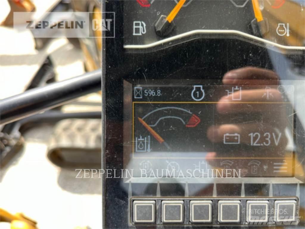 CAT 301.7-05A Гусеничные экскаваторы