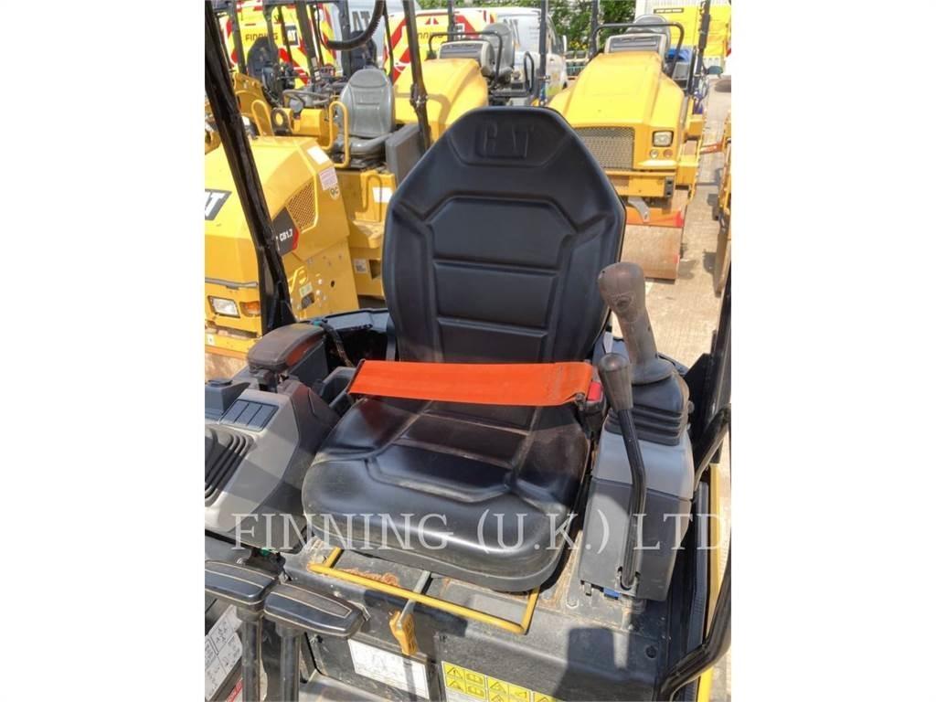 CAT 301.705 Гусеничные экскаваторы