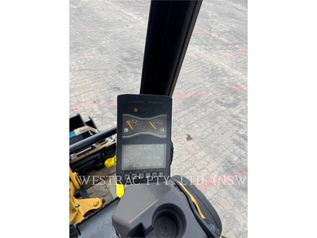 CAT 301.7CR Гусеничные экскаваторы