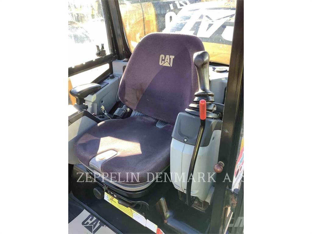 CAT 301.7D Гусеничные экскаваторы