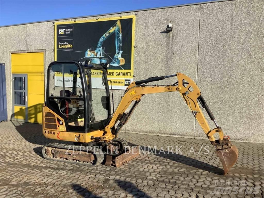 CAT 301.7D Гусеничные экскаваторы