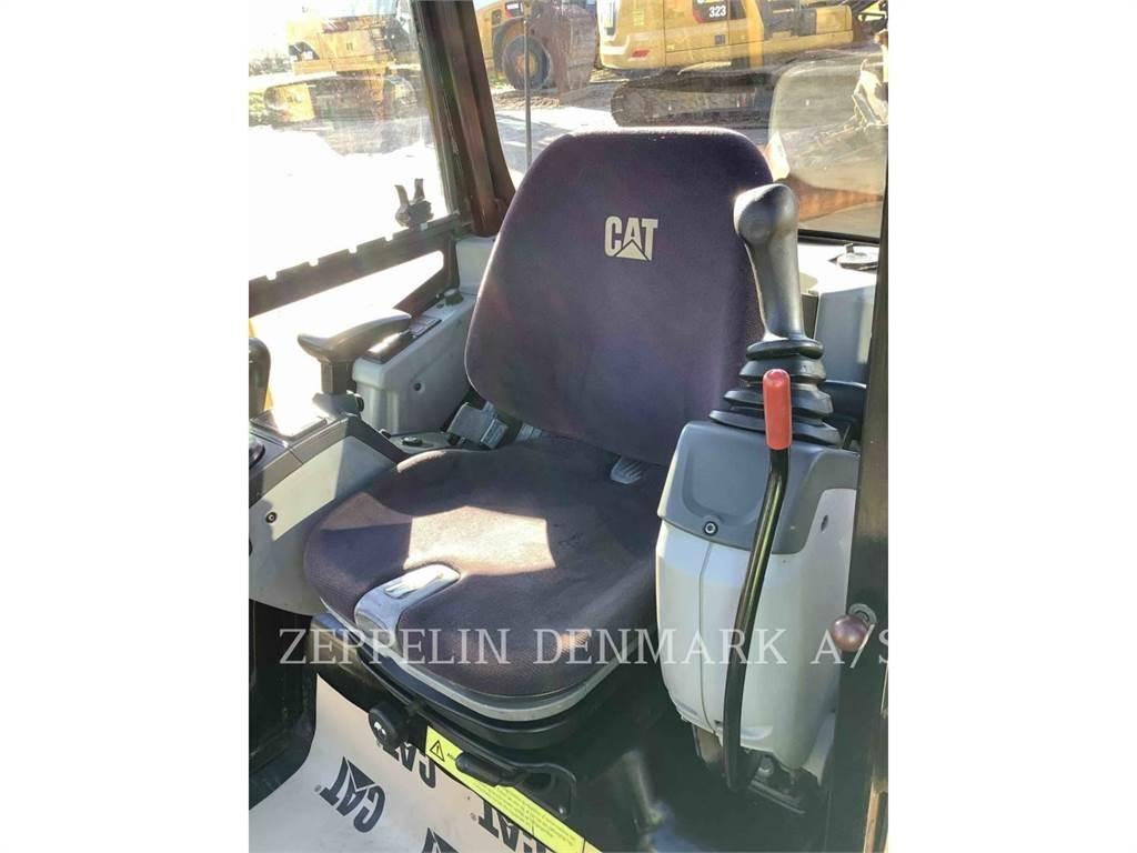 CAT 301.7D Гусеничные экскаваторы