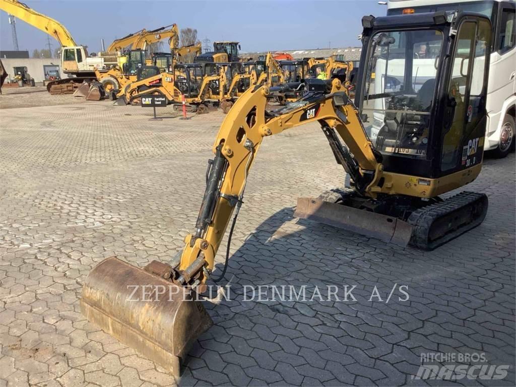 CAT 301.7D Гусеничные экскаваторы