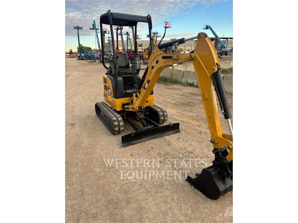 CAT 301.7D Гусеничные экскаваторы