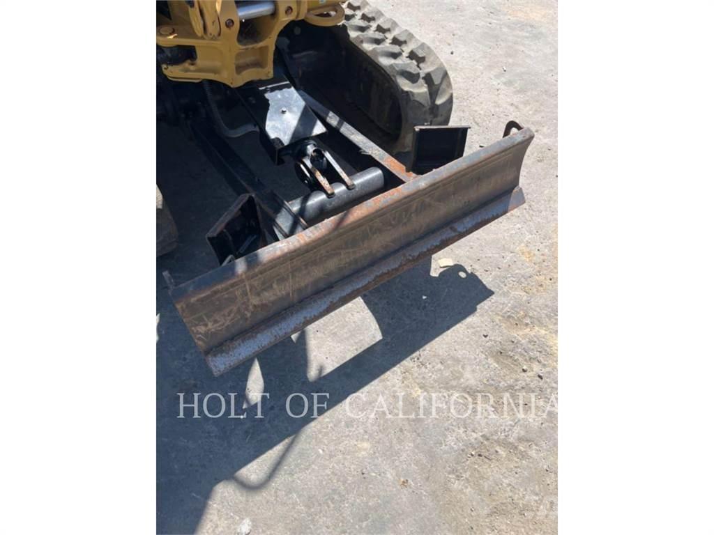 CAT 301.8 Гусеничные экскаваторы