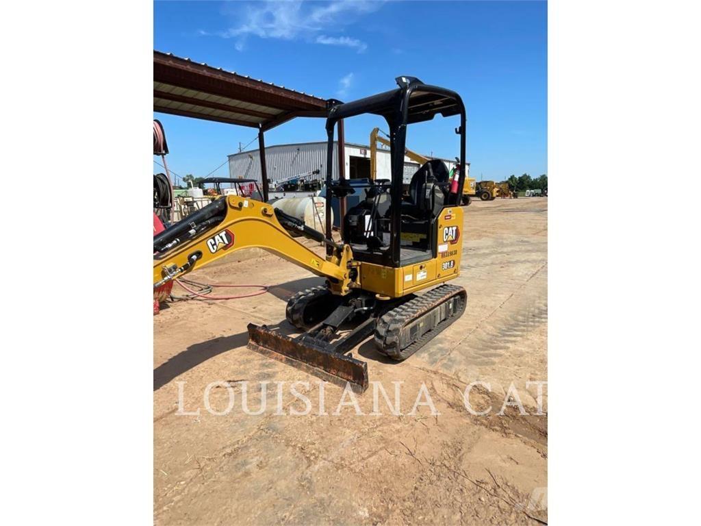 CAT 301.8 Мини-экскаваторы