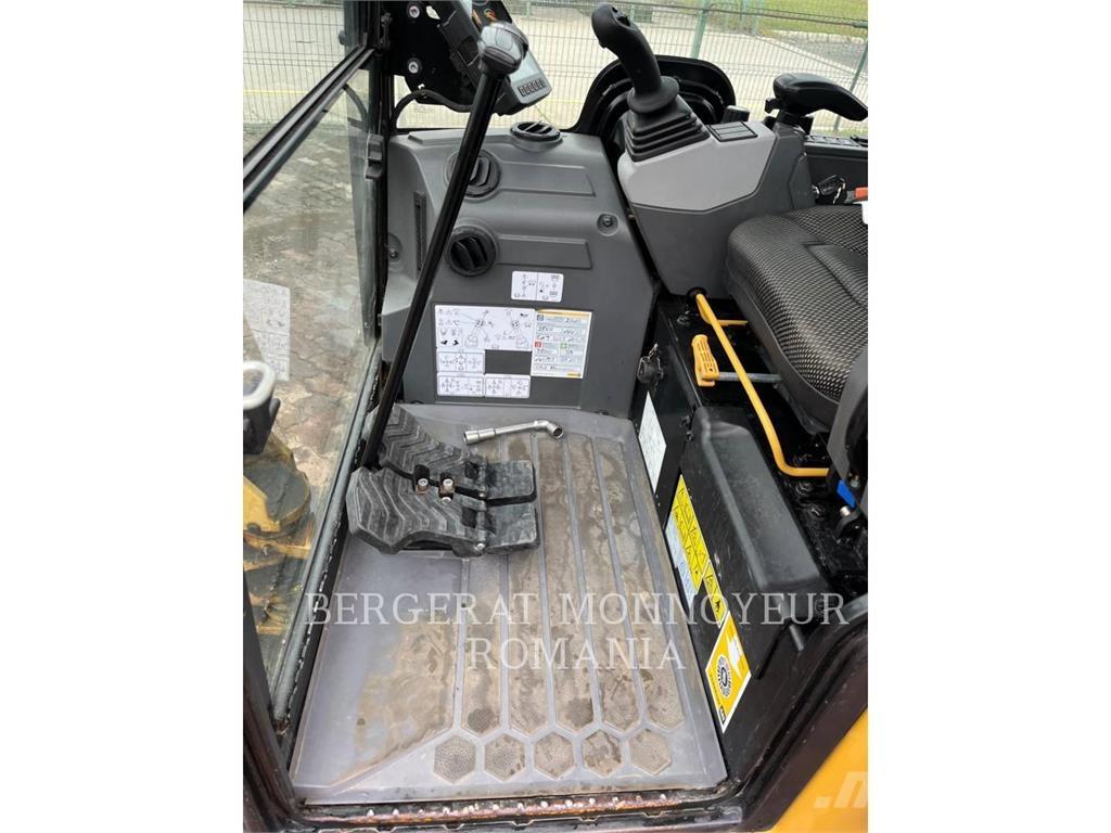 CAT 301.8-05 Гусеничные экскаваторы