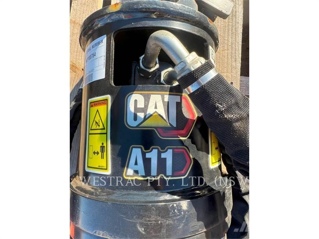 CAT 301.8-05 Гусеничные экскаваторы