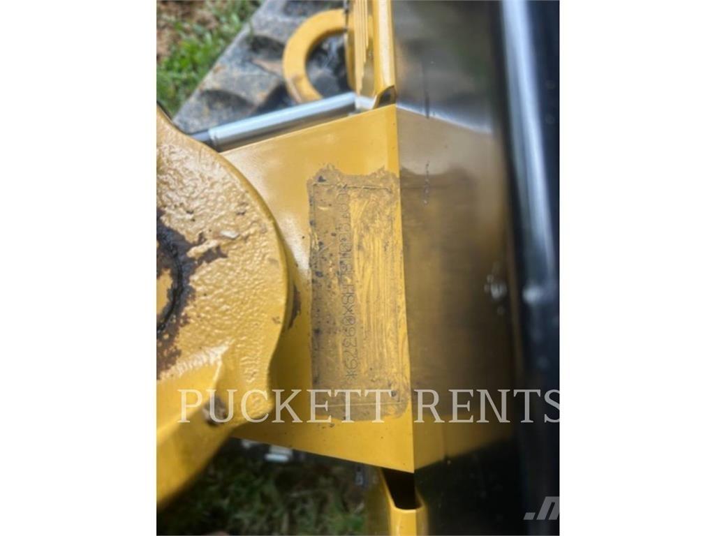 CAT 301.8-05 Гусеничные экскаваторы