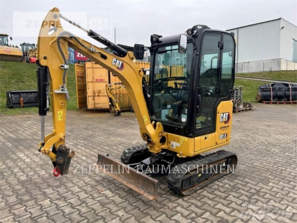 CAT 301.8-05A Гусеничные экскаваторы