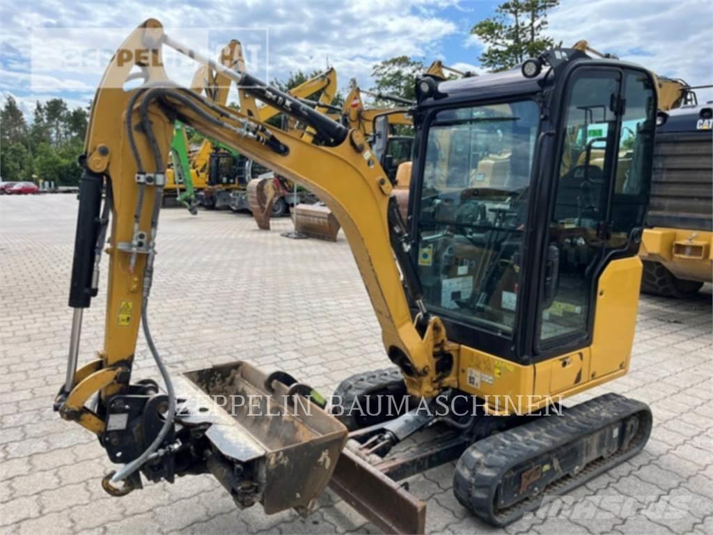 CAT 301.8-05A Гусеничные экскаваторы