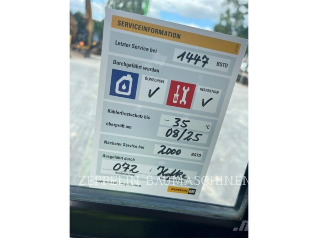 CAT 301.8-05A Гусеничные экскаваторы
