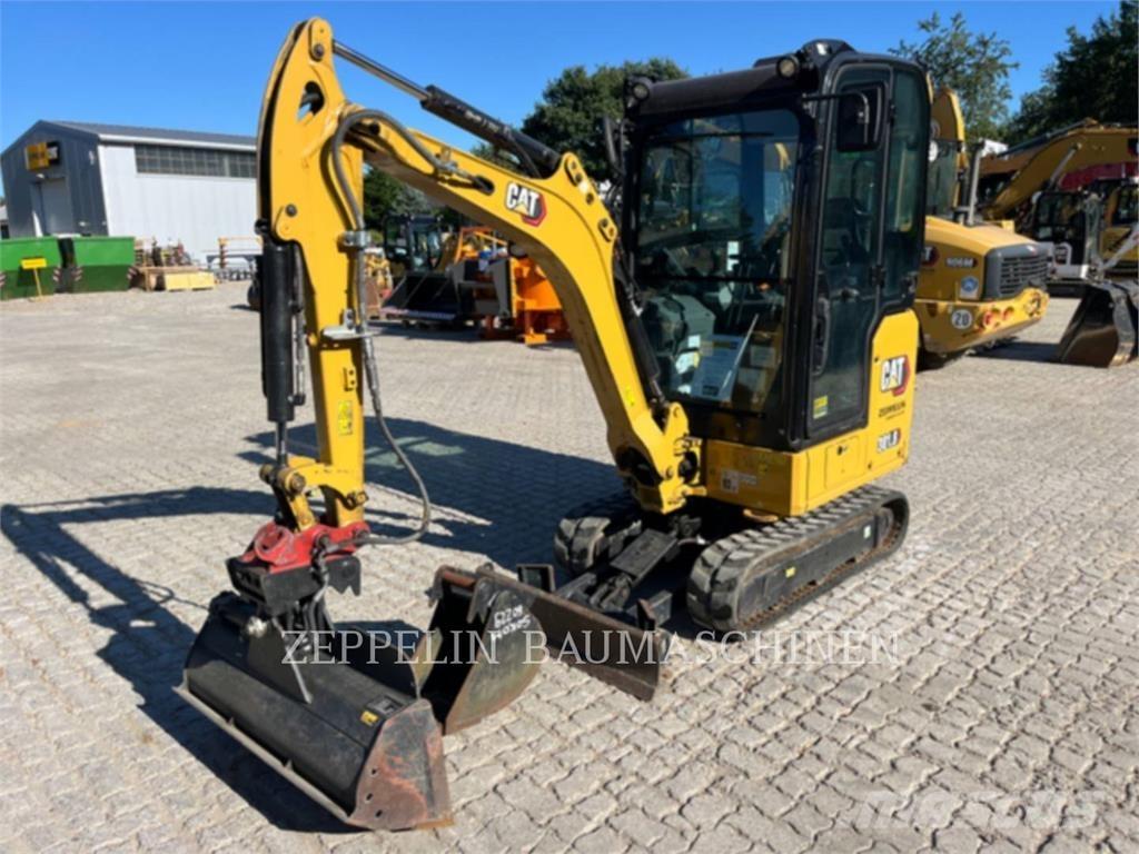 CAT 301.8-05A Гусеничные экскаваторы