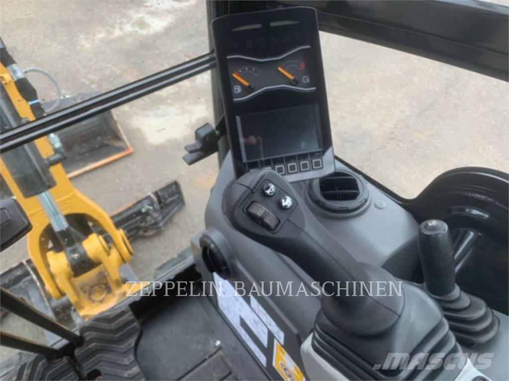 CAT 301.8-05A Гусеничные экскаваторы