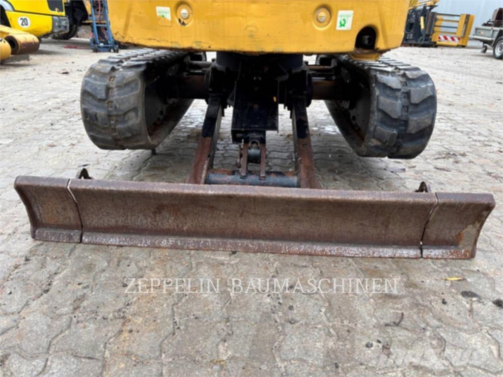 CAT 301.8-05A Гусеничные экскаваторы