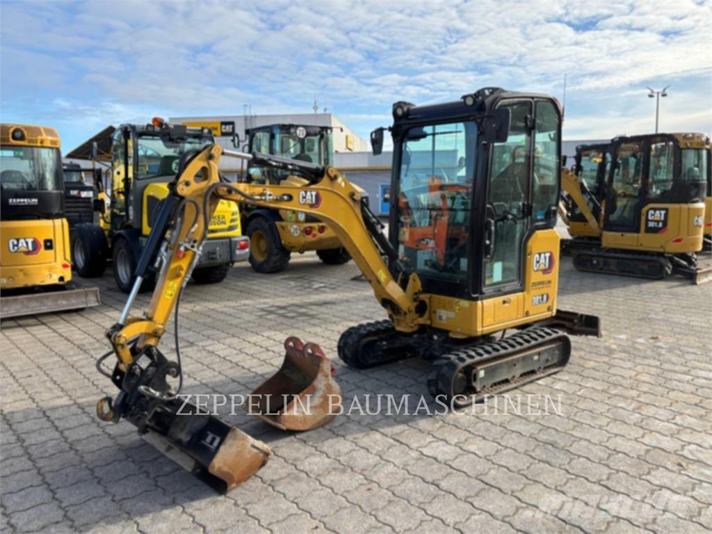 CAT 301.8-05A Гусеничные экскаваторы
