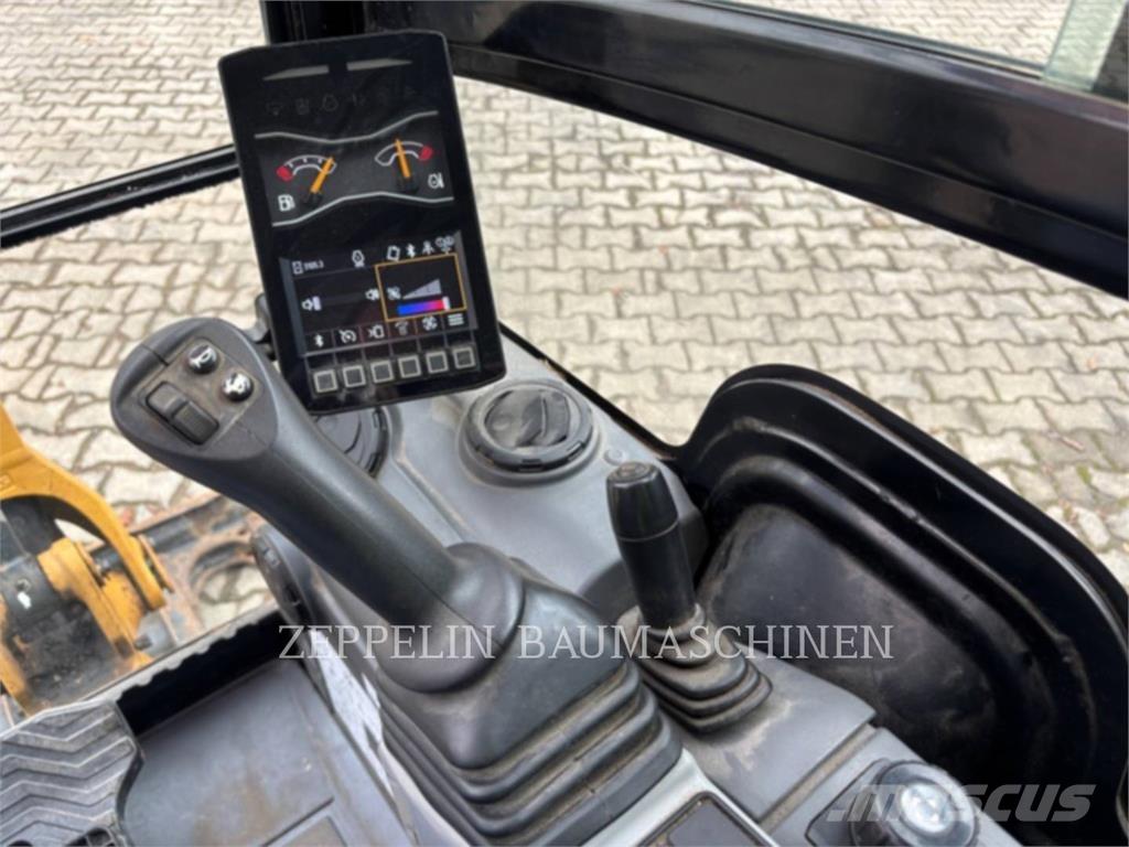 CAT 301.8-05A Гусеничные экскаваторы